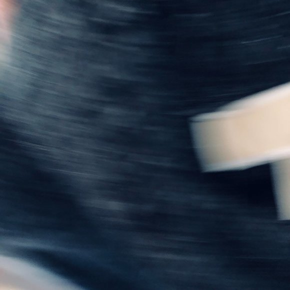 Sold Micheal Micheal Kors Gray/Black Turtle Neck Sweater- Size Medium - Picture 6 of 8